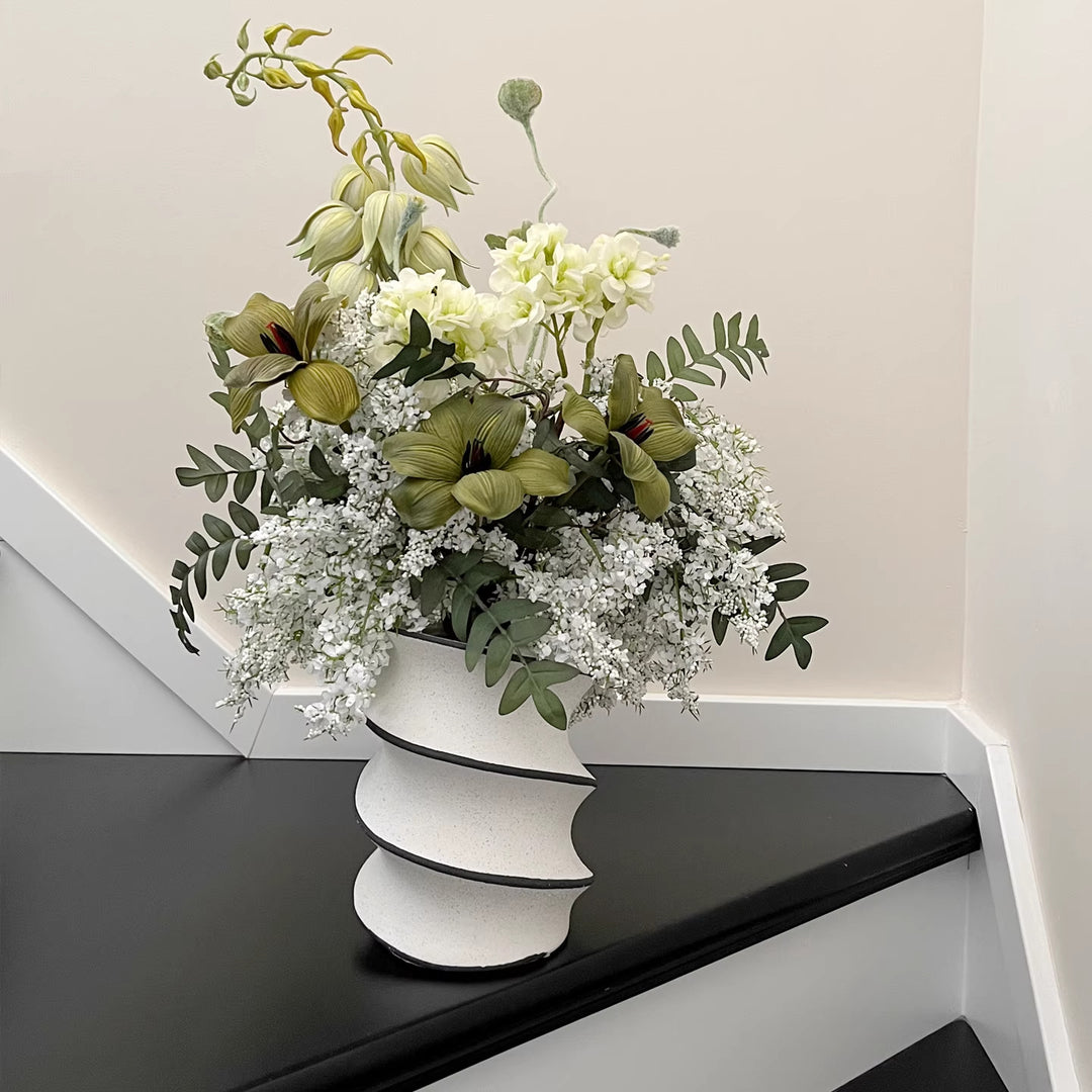 Lifelike Floral Bouquet Arrangement