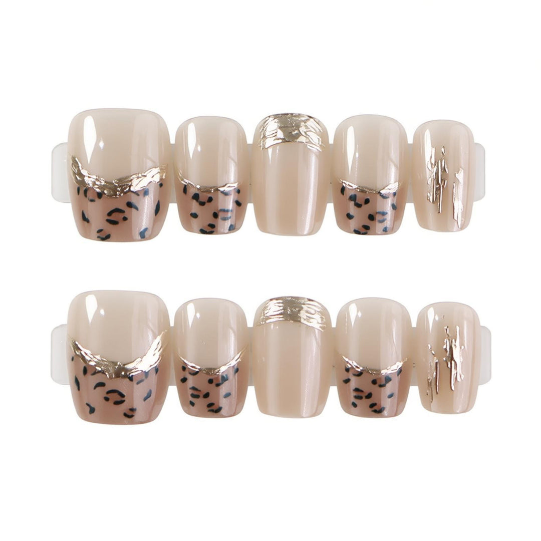 Press-On Nail Art Kalsten