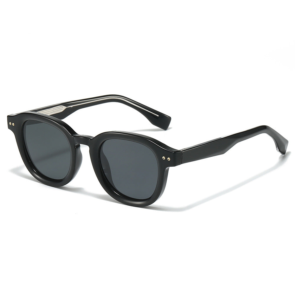 Retro-Inspired Frame Sunglasses Kalsten
