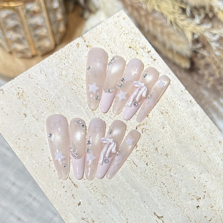 Elegant Starry Inspired Press-On Nail Art Set Kalsten