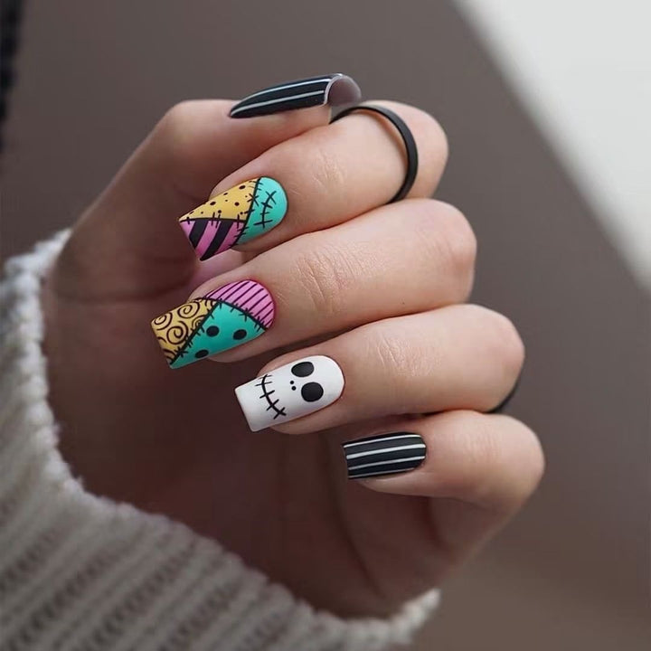 Creative nail art set with imaginative Halloween designs Kalsten