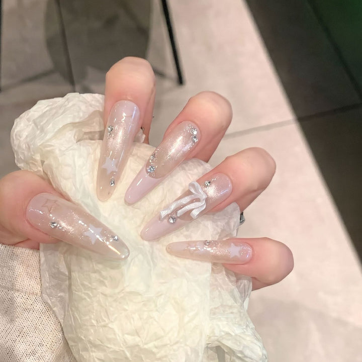 Elegant Starry Inspired Press-On Nail Art Set Kalsten