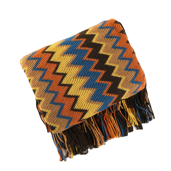 Zigzag Pattern Decorative Throw Blanket