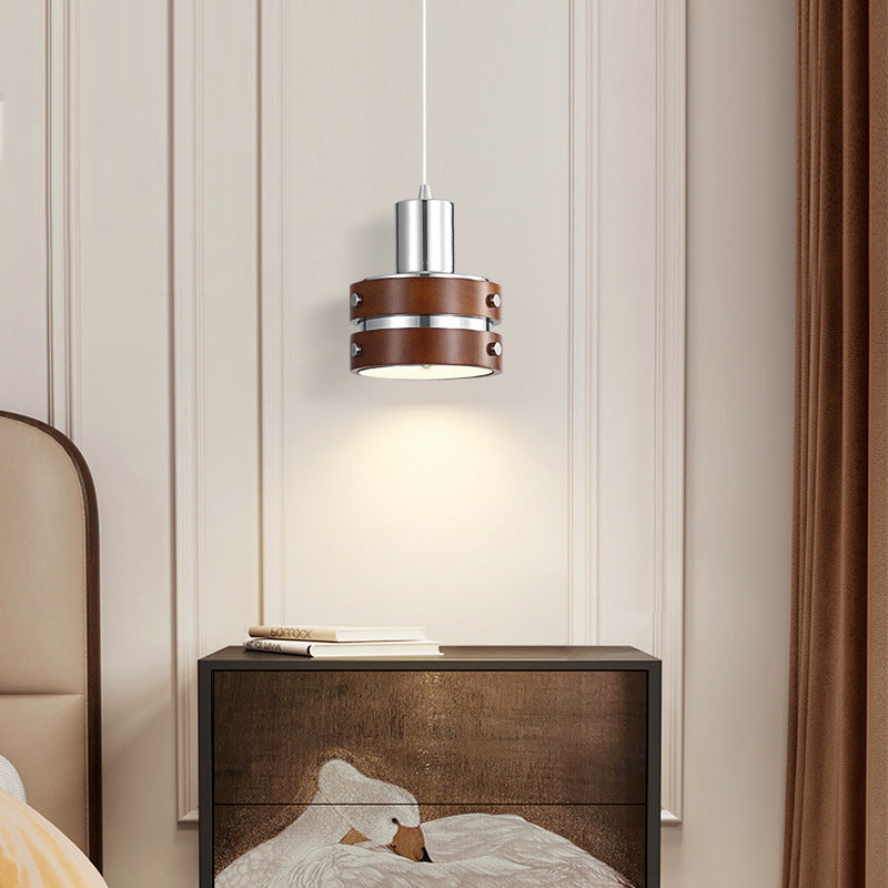Vintage-Inspired Leather Pendant Light