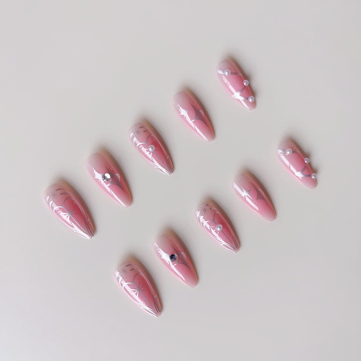 Acrylic Nail Set with Elegant 3D Design and Glamorous Accents Kalsten