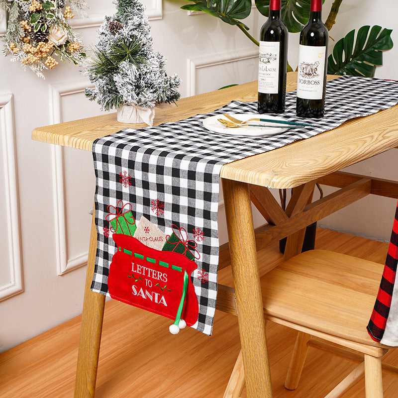 Festive Table Runner Kalsten