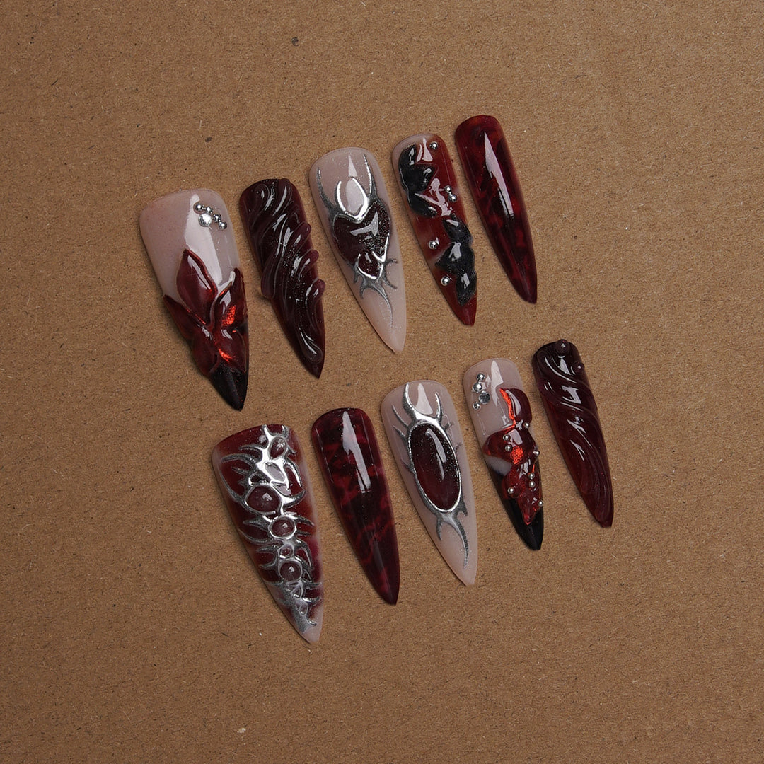 Acrylic nail set with artistic designs Kalsten