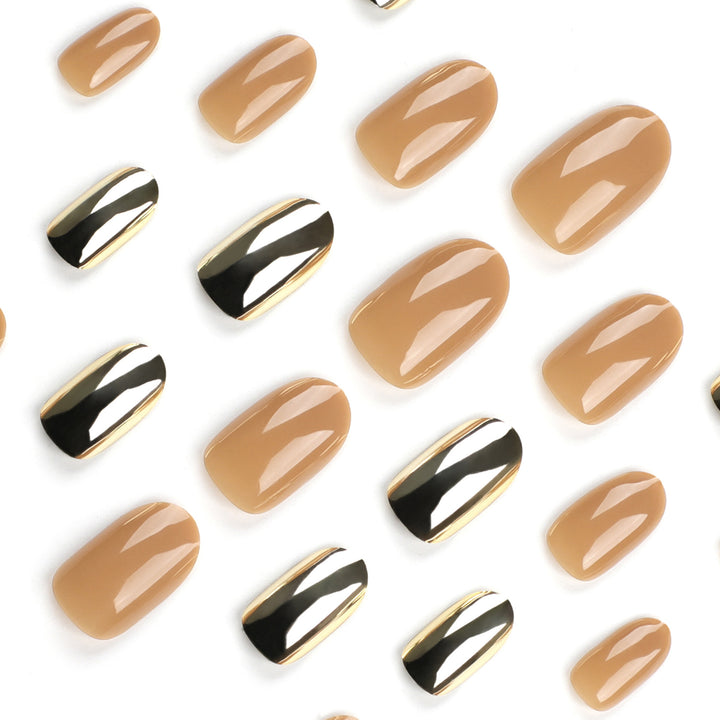 Luxurious artificial nails with metallic shiny accent Kalsten