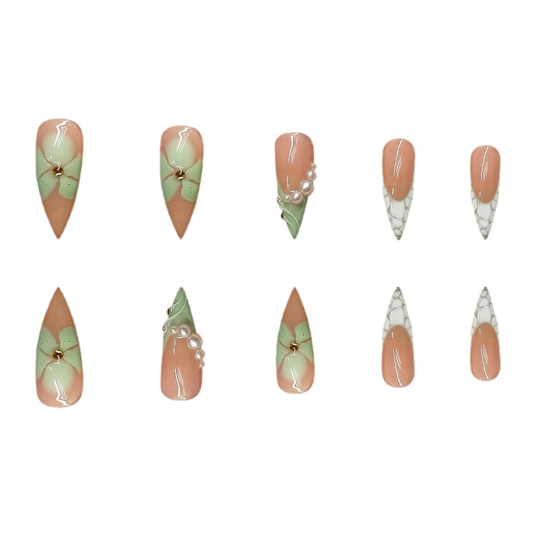 Elegant Stiletto Nail Design Kalsten