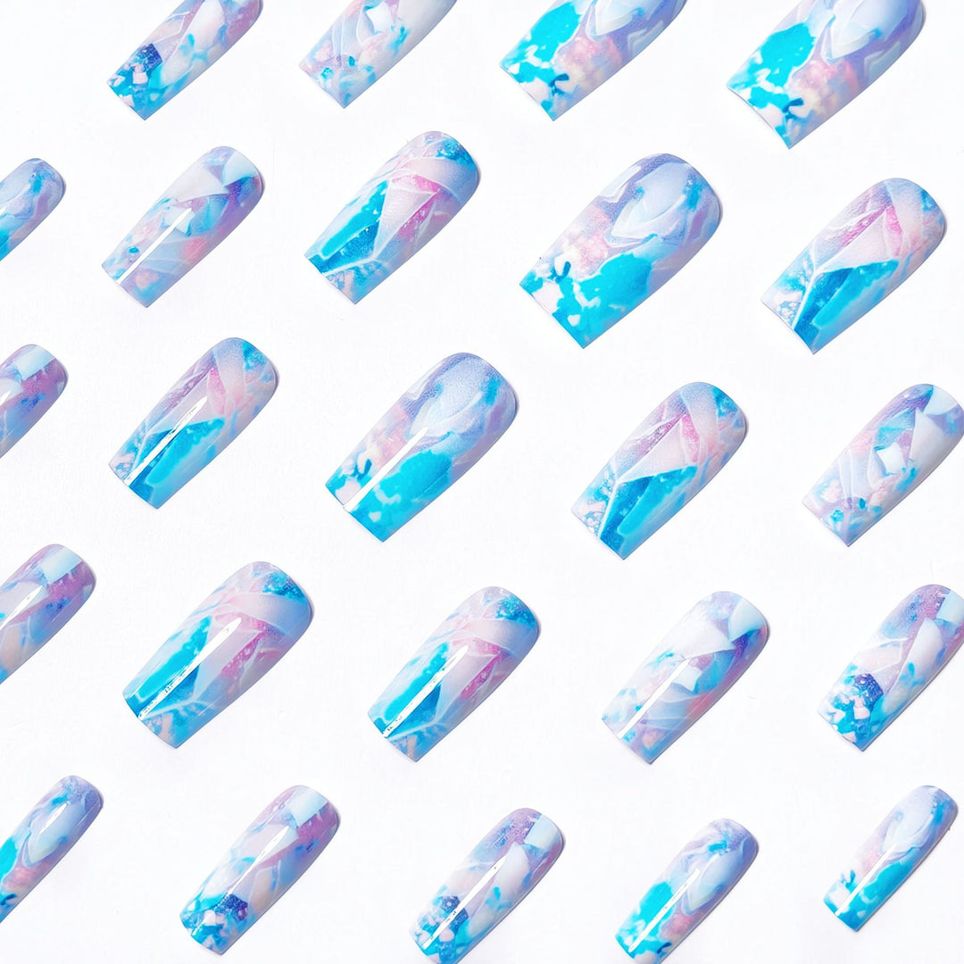 Artificial Nails in Modern Crystal Look Kalsten