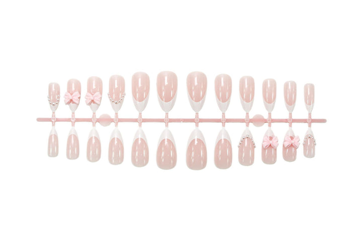 Artificial nail set with elegant bow and pearl decorations Kalsten