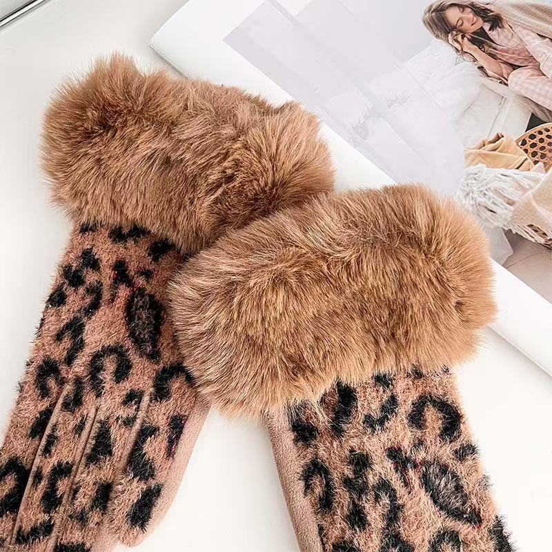 Elegant Leopard Print Touchscreen Gloves Kalsten