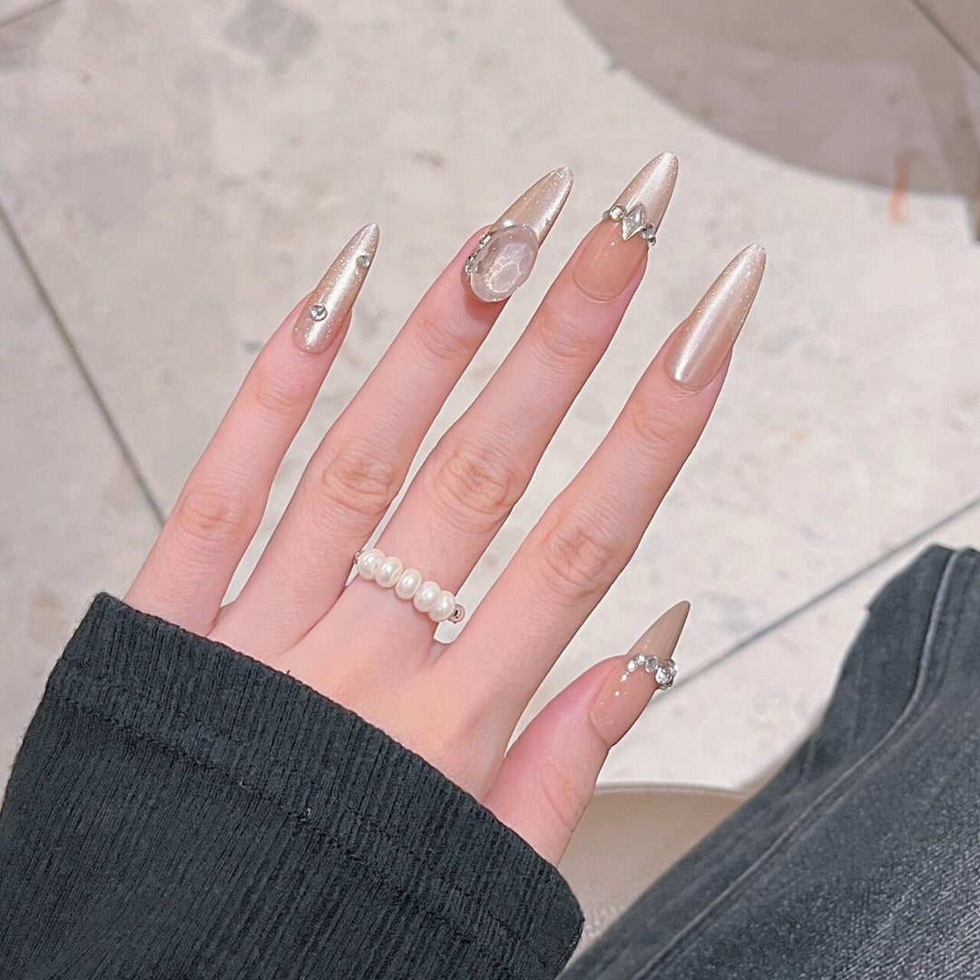 Luxury Decorative Press-On Nail Art Kalsten
