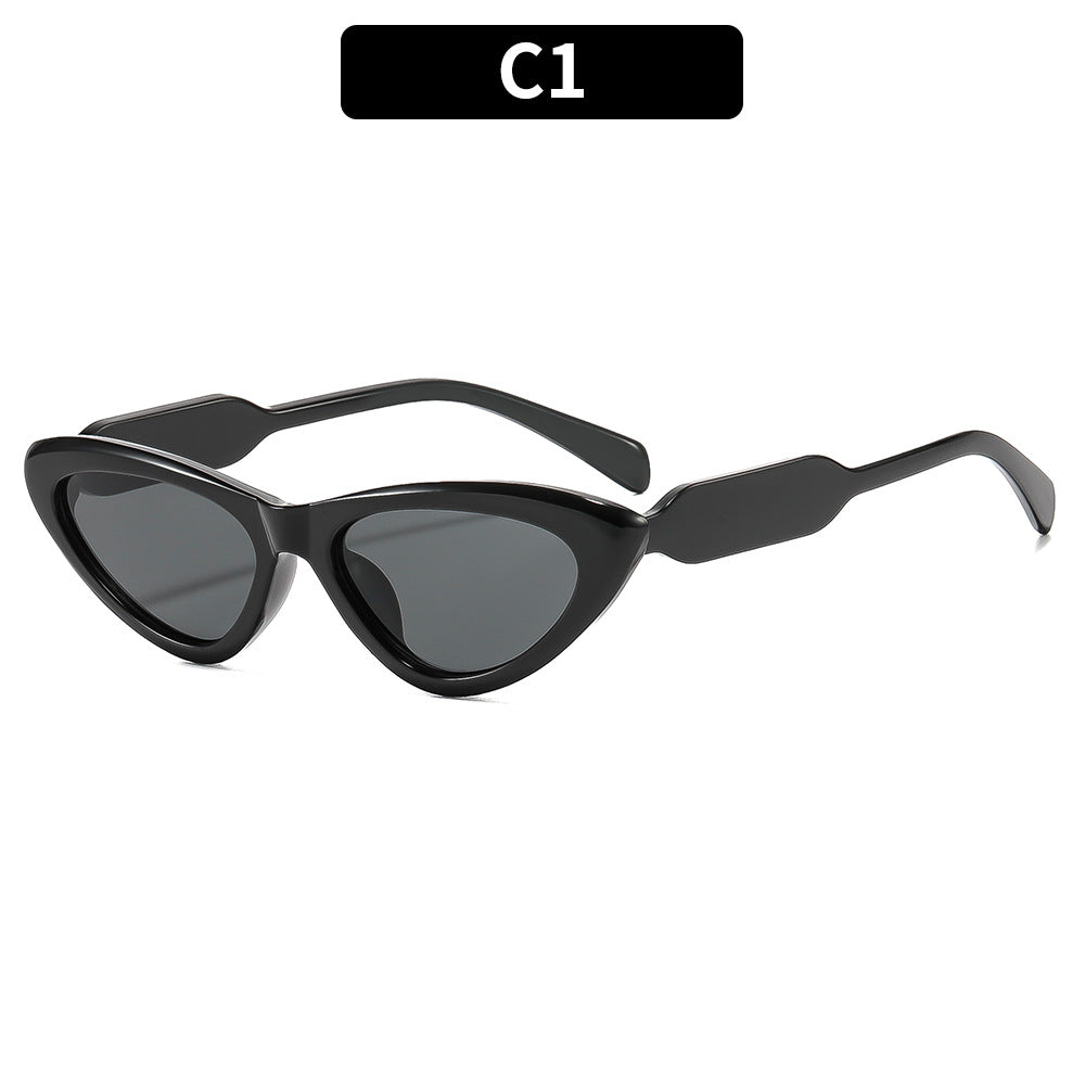 Cat-Eye Sunglasses with Unique Tortoiseshell Frame
