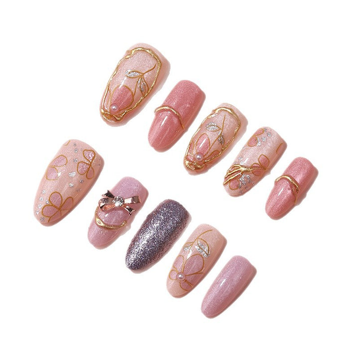 Artistic Press-On Nail Design Kalsten