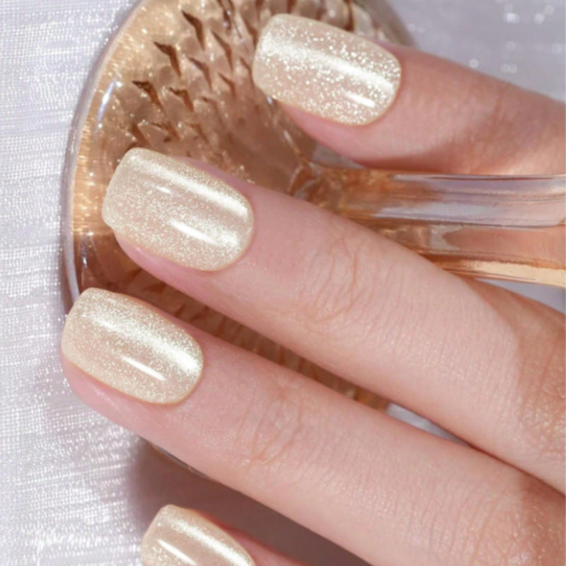 Glitter-Infused Press-On Nail Art Kalsten