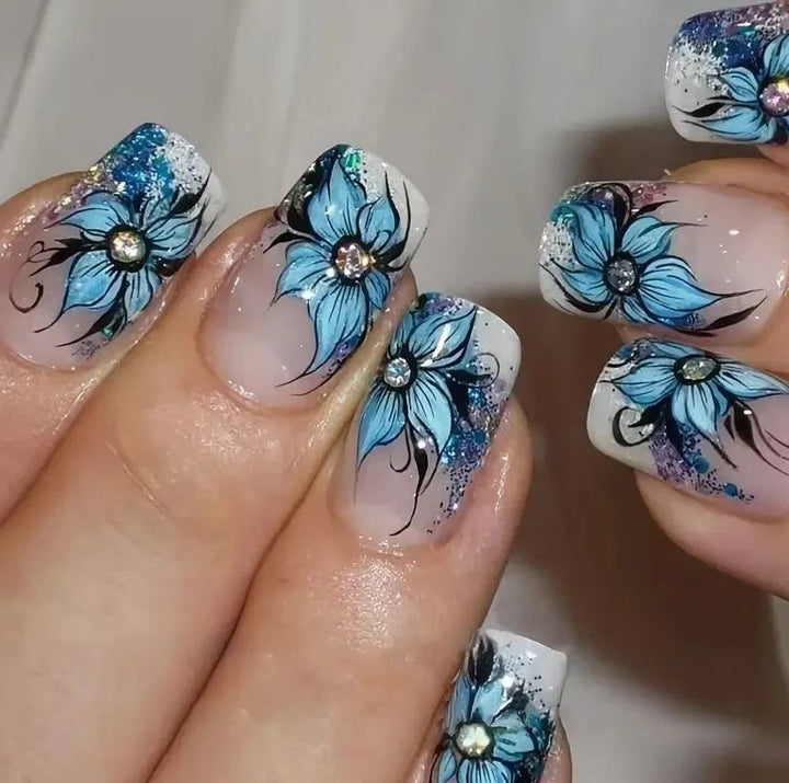 Artificial nails with floral details Kalsten