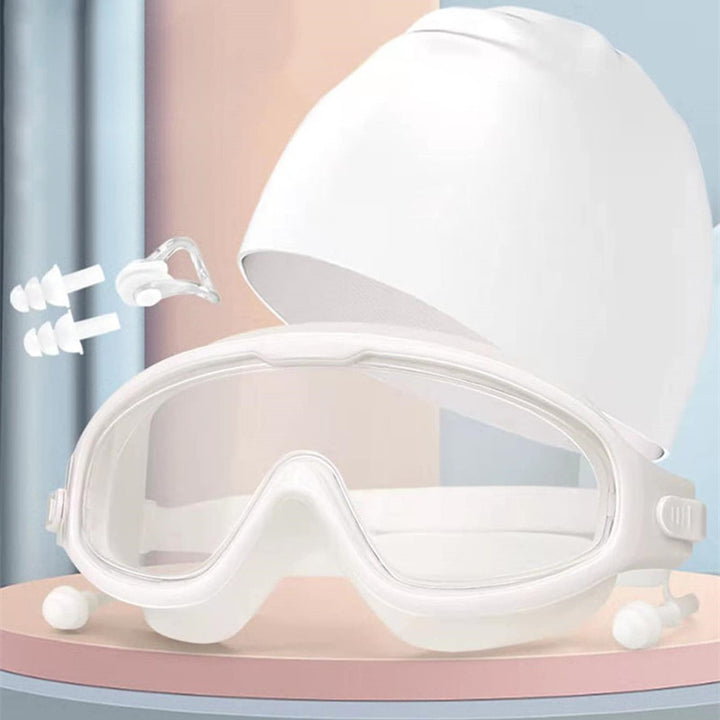 Diving goggles with comfortable silicone rim and waterproof earplugs Kalsten