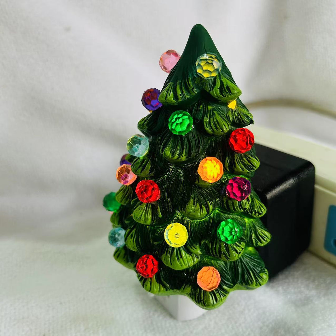 Festive Decor Figurine Kalsten