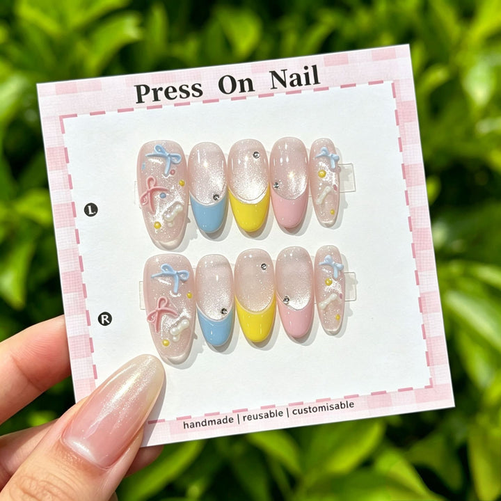 Artistic Press-On Nail Set with Tropical and Floral Accents