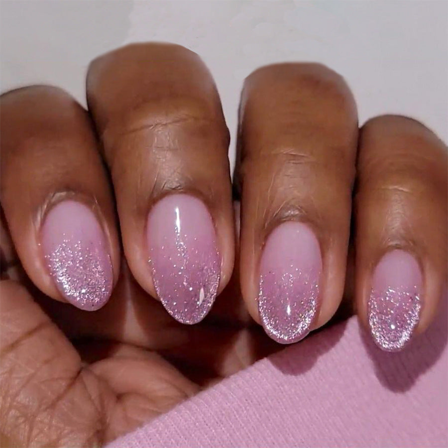 Artificial nail art with playful dots and bows Kalsten