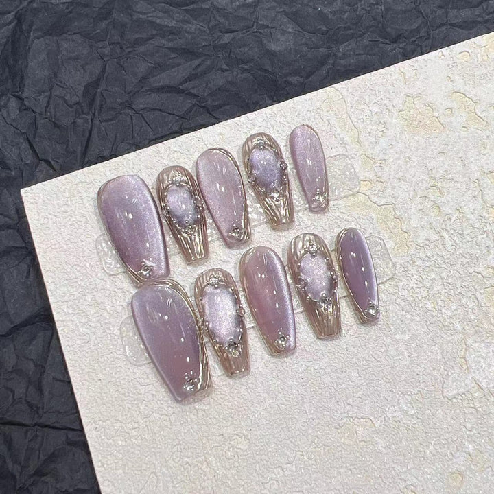 Artistic Press-On Nail Designs Kalsten