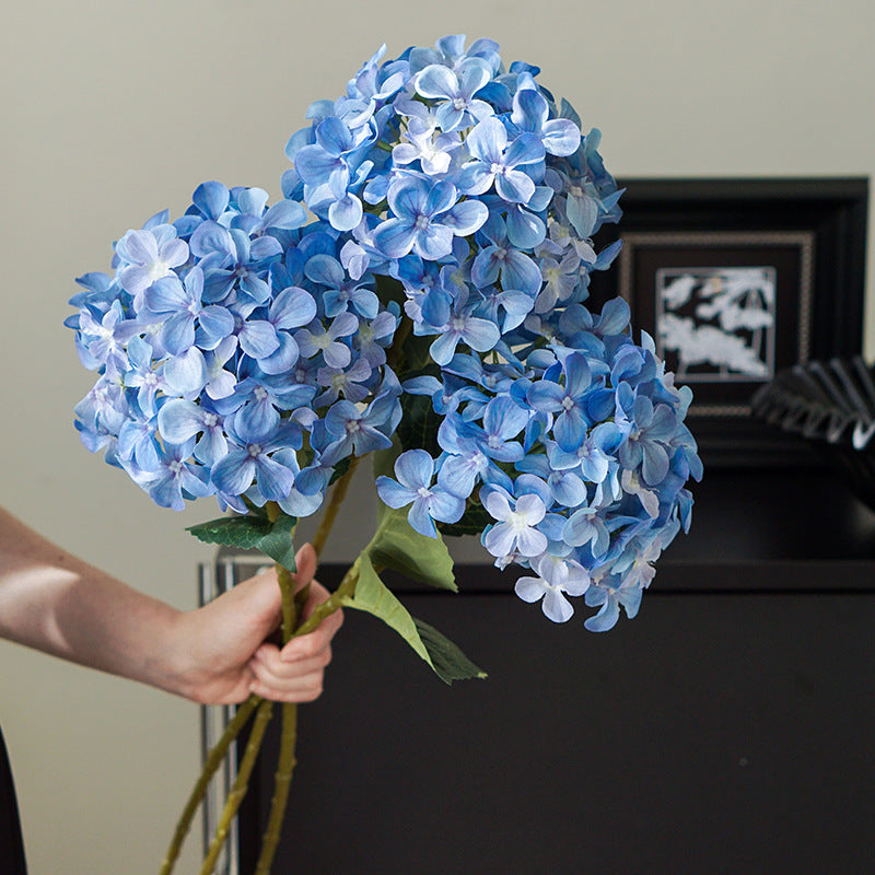 Lifelike Hydrangea Floral Stem