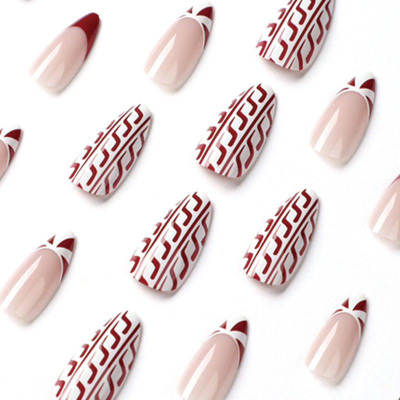 Elegant artificial nails in festive winter design Kalsten