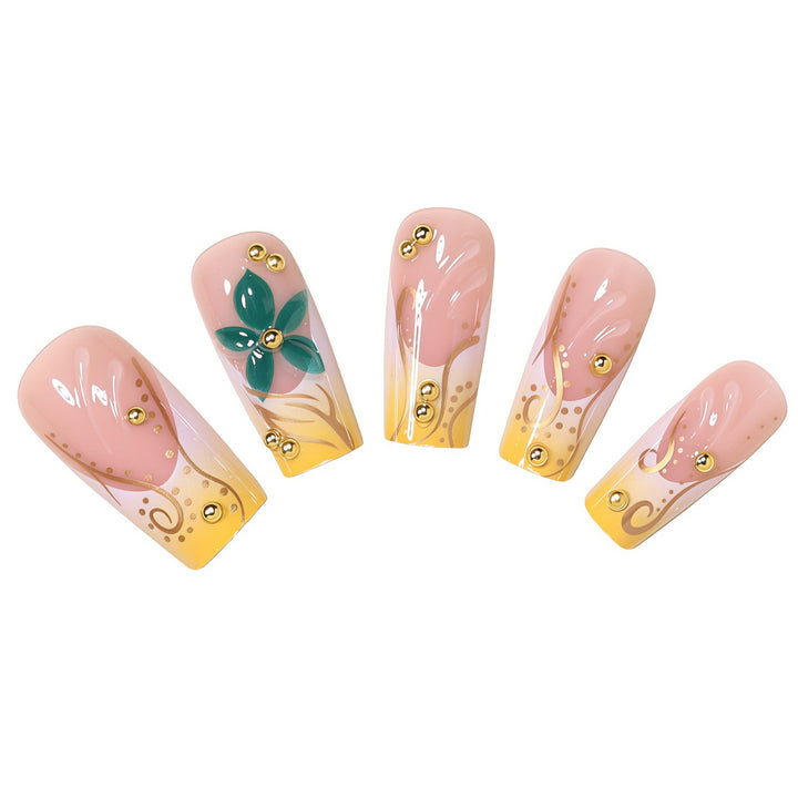 Elegant Floral Nail Art Extensions Kalsten