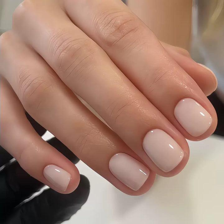 Premium Artificial Nail Set with Natural High Gloss Finish Kalsten