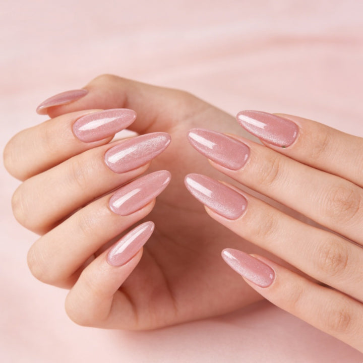 Artificial nails with sparkling finish and elegant design Kalsten