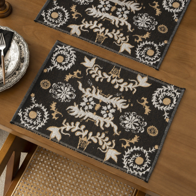 Reversible woven rug runner with ornamental jacquard structure Kalsten