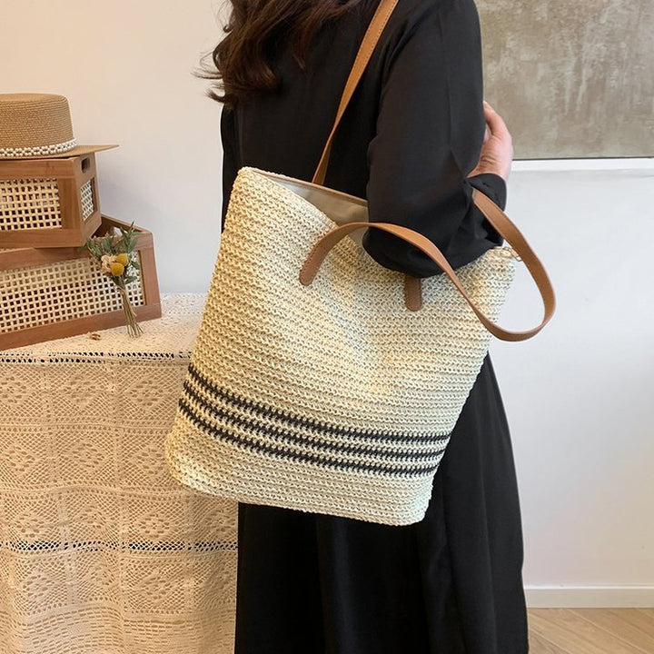 Versatile straw tote bag with leather handles Kalsten