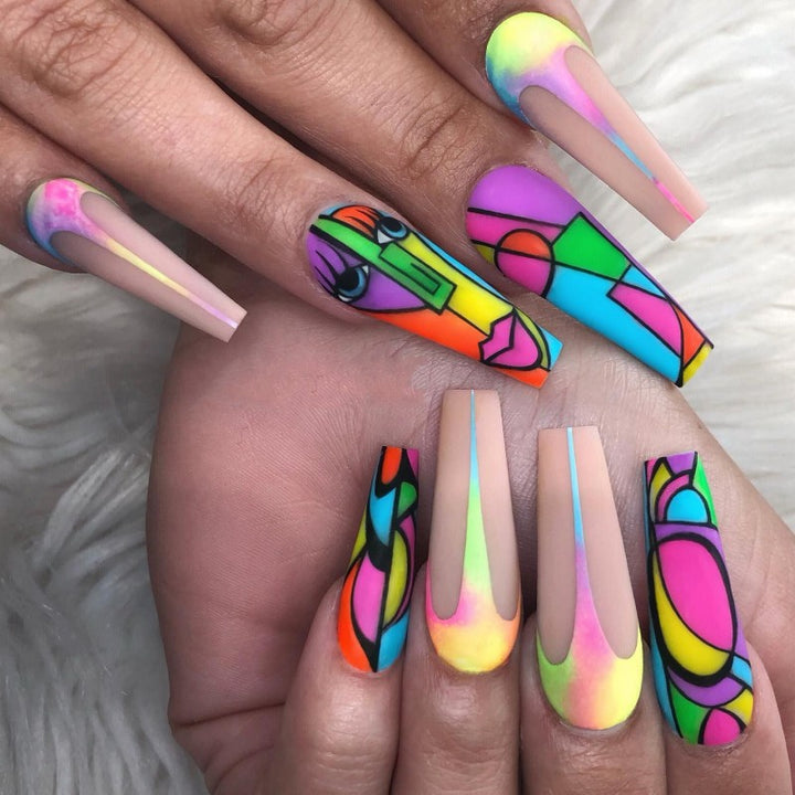 Creative artificial nails in playful design Kalsten