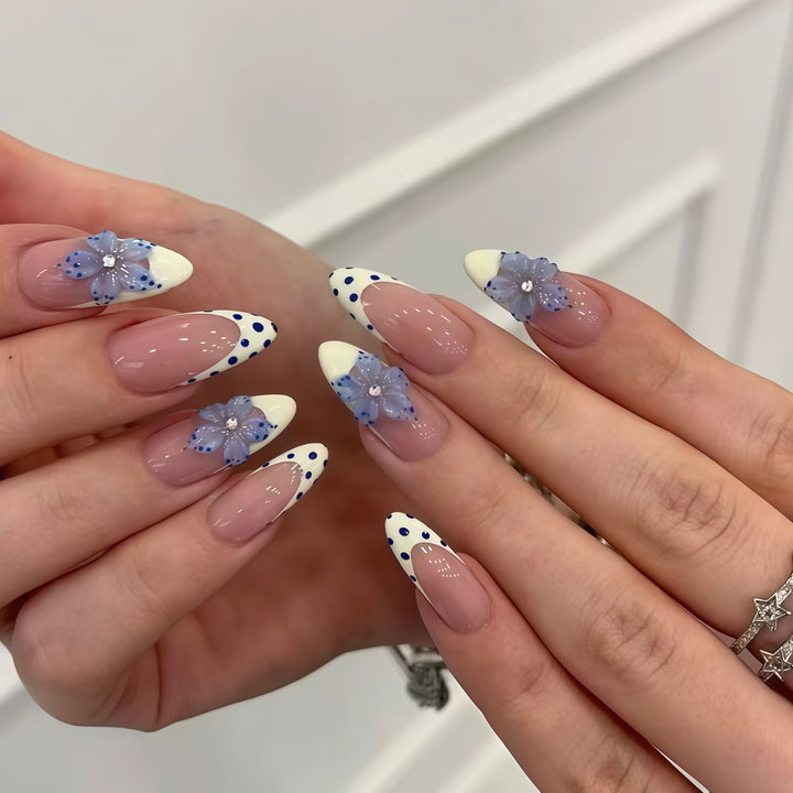 Floral Accent Pointed Nail Extensions Kalsten