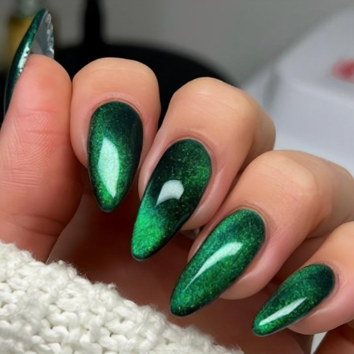 Glamorous Long Stiletto Press-On Nails with Glittering Finish Kalsten