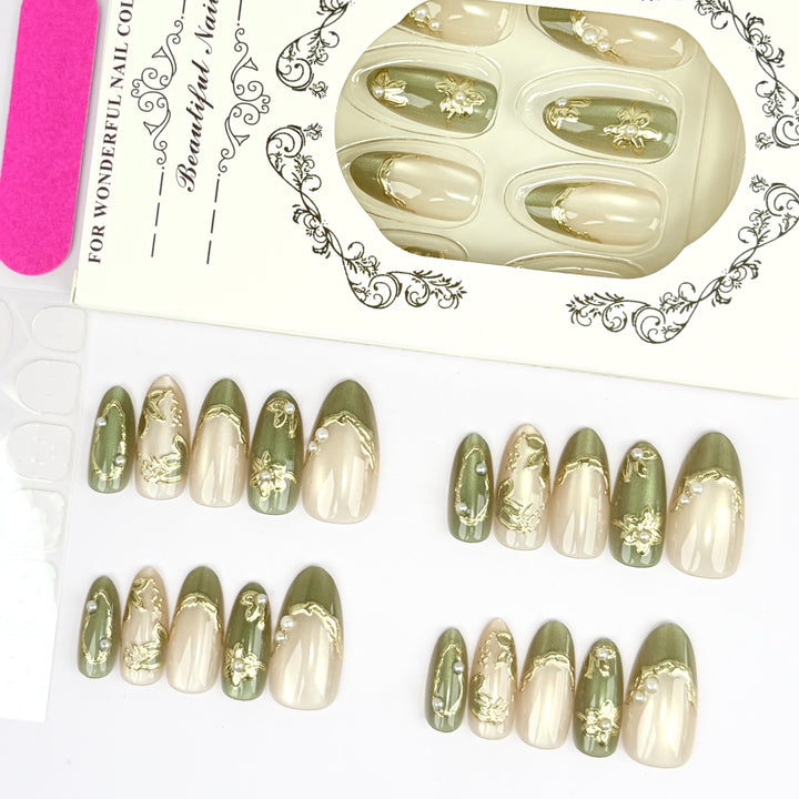 Artful Nail Tips Kalsten