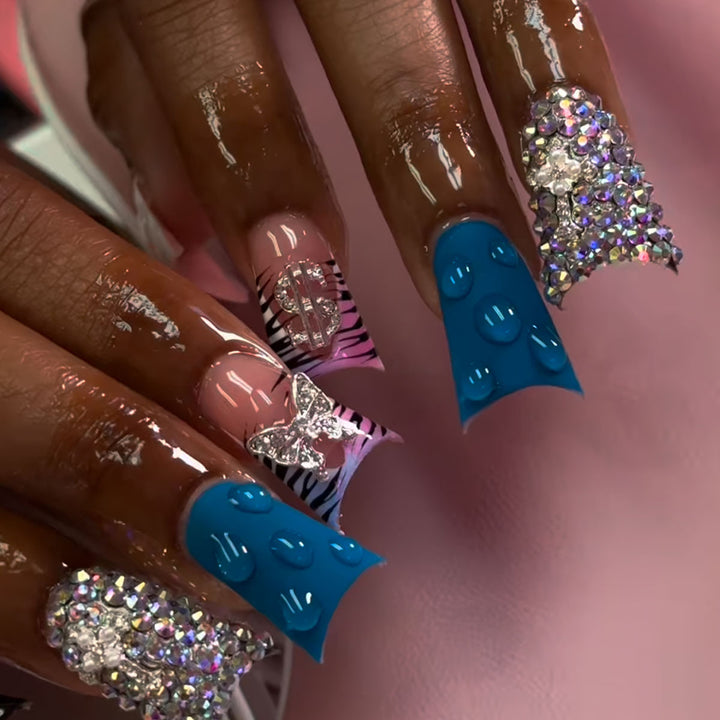 Glamorous 3D Press-On Nail Set Kalsten