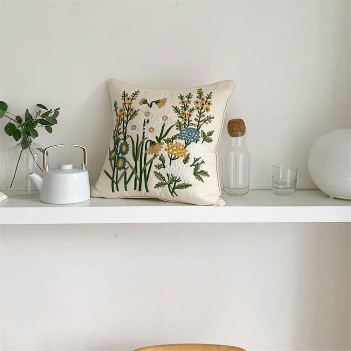 Square cushion cover with hand-embroidered wildflower relief, linen-cotton blend and concealed zipper Kalsten
