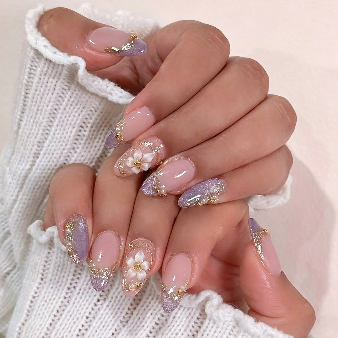 Decorative Press-On Nail Art Set with Floral and Glitter Accents Kalsten