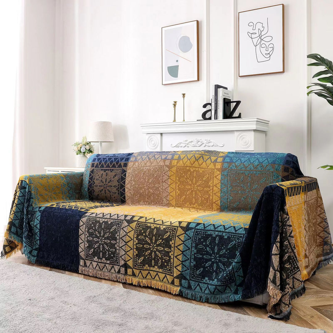 Geometric Patterned Decorative Sofa Cover