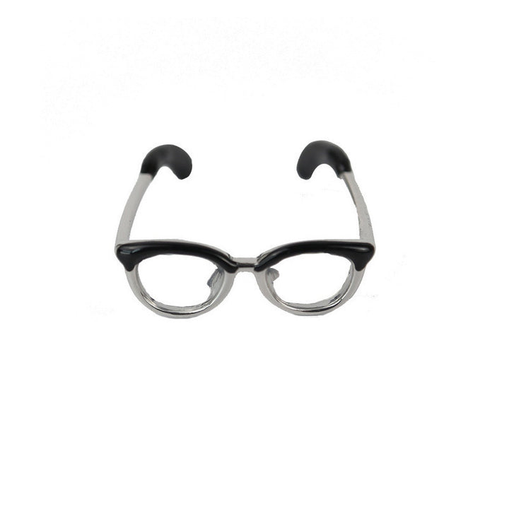 Retro-Inspired Cat-Eye Glasses Kalsten