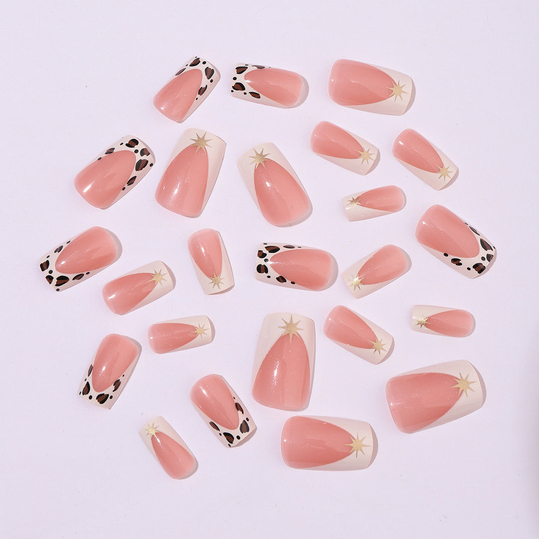Creative nail art set with elegant leopard and glitter accents Kalsten