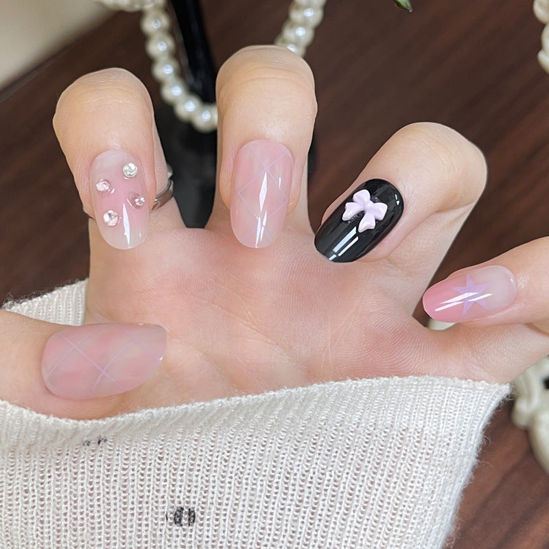 Detailed Artistic Press-On Nail Set Kalsten