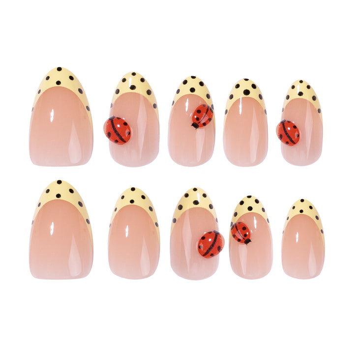 Creative Nail Art with Ladybug Motifs Kalsten
