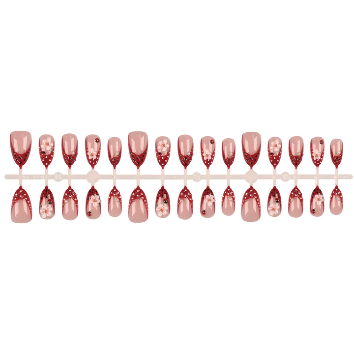 Elegant Floral Design Press-On Nails Set