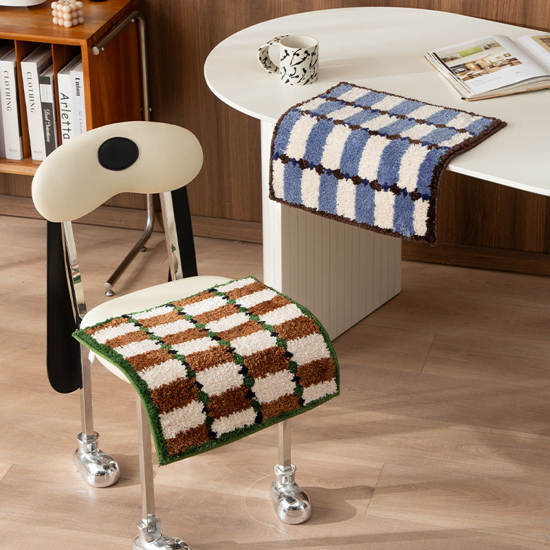 Hand-tufted square bath mat with high pile and non-slip bottom Kalsten