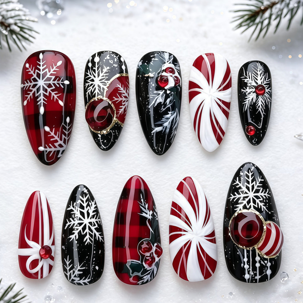 Christmas Art Nails in Festive Design Kalsten