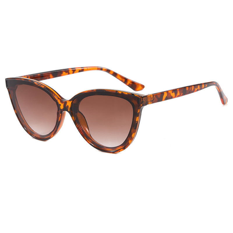 Women's Stylish Cat-Eye Sunglasses with UV Protection and Lightweight Frame Kalsten