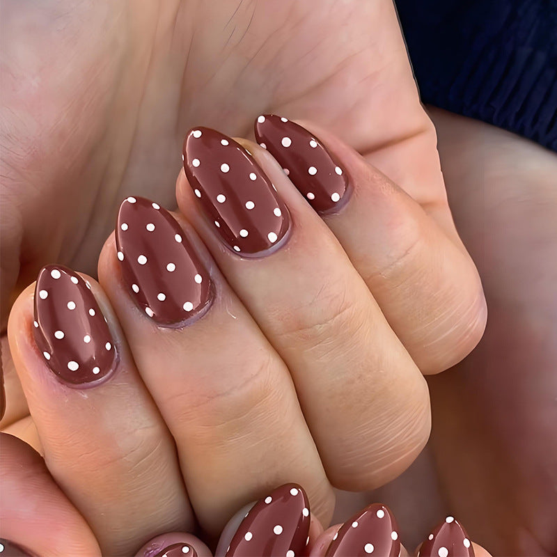 Nail art set with polka dot design and easy adhesive stickers Kalsten